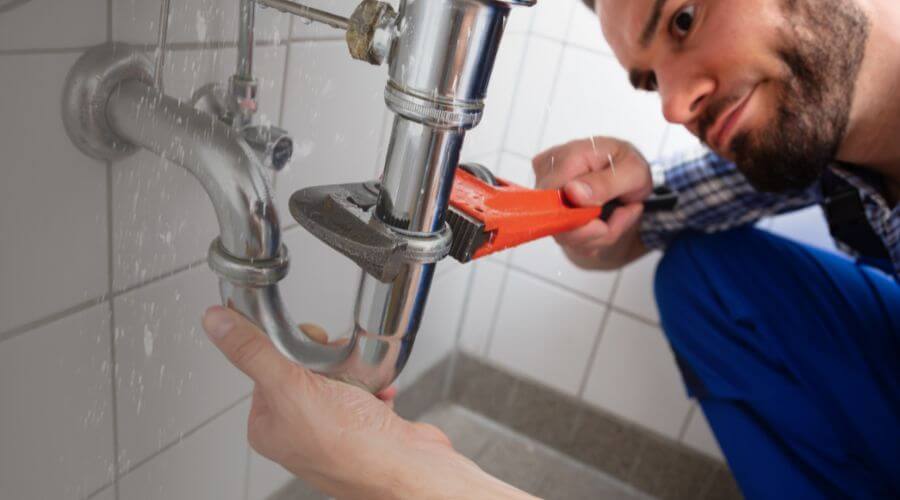 Local expert plumbing services in Orange Cove, CA